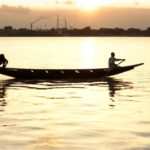 アイナメチヌオのインド旅行記_ガンジス川で沐浴